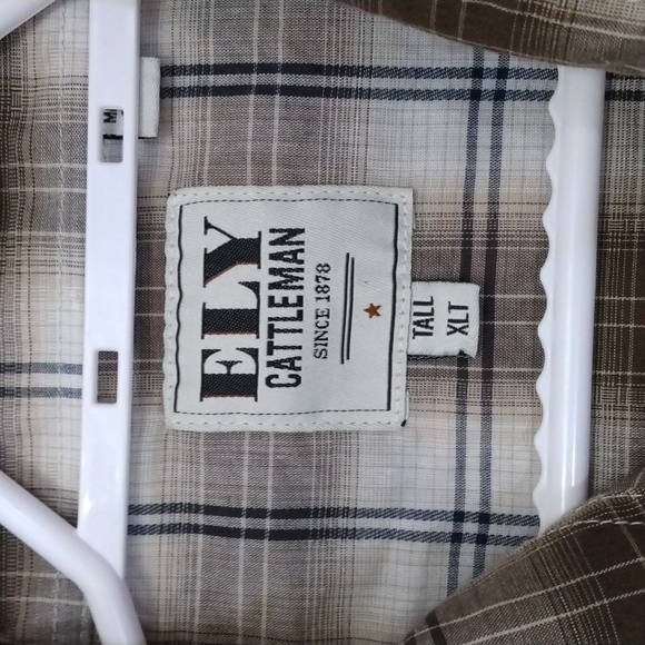 Men's Western Style Button Down - Picture 5 of 5